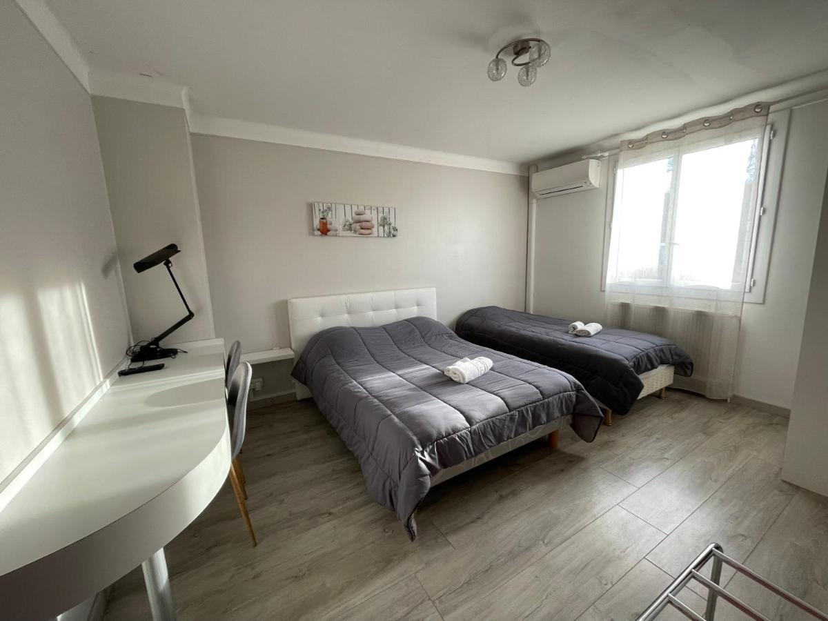 Hotel Les Chenes 시스트롱 외부 사진