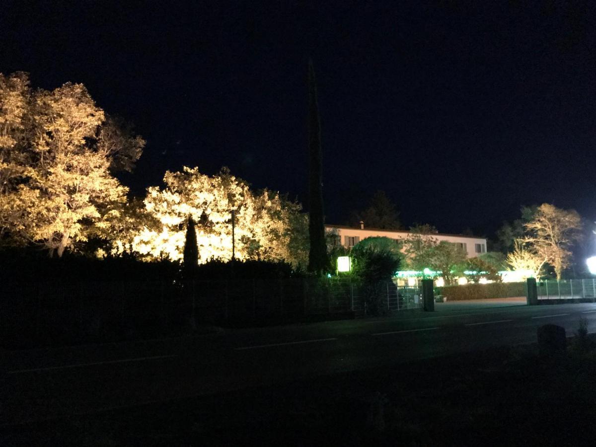 Hotel Les Chenes 시스트롱 외부 사진